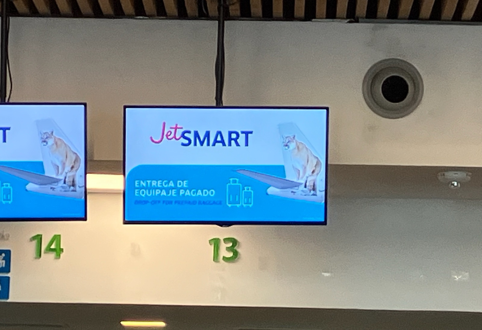 イグアス空港のJetSmartの搭乗口